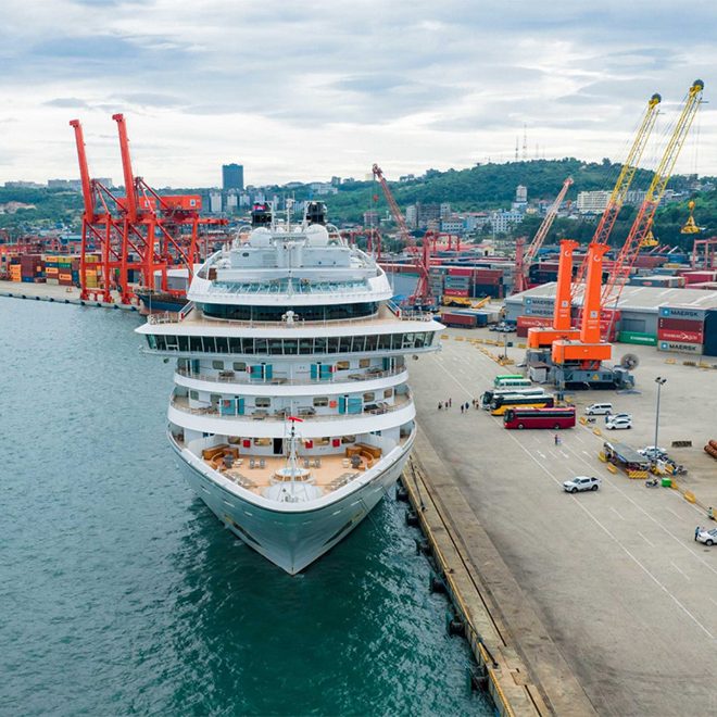 Clearing Borders, Connecting Economies